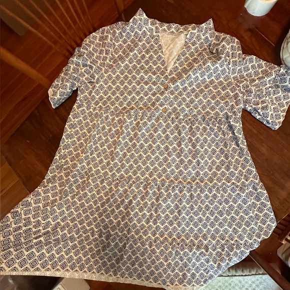 Niay Curve 3XL Patterned dress - Picture 3 of 8